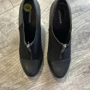 White Mountain Scarlett Booties Size 9